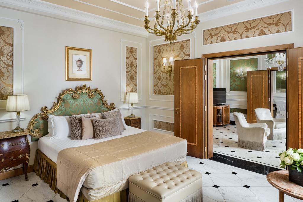 Baglioni Hotel Carlton - The Leading Hotels Of The World 米兰 外观 照片