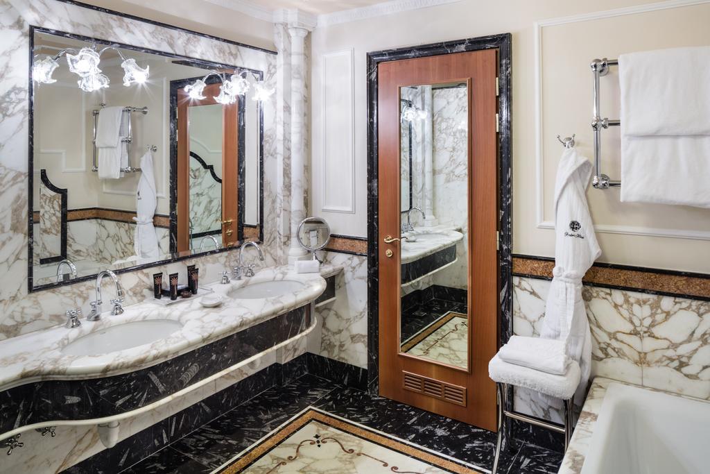 Baglioni Hotel Carlton - The Leading Hotels Of The World 米兰 外观 照片